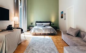 Bologna Suites - Private Bathroom