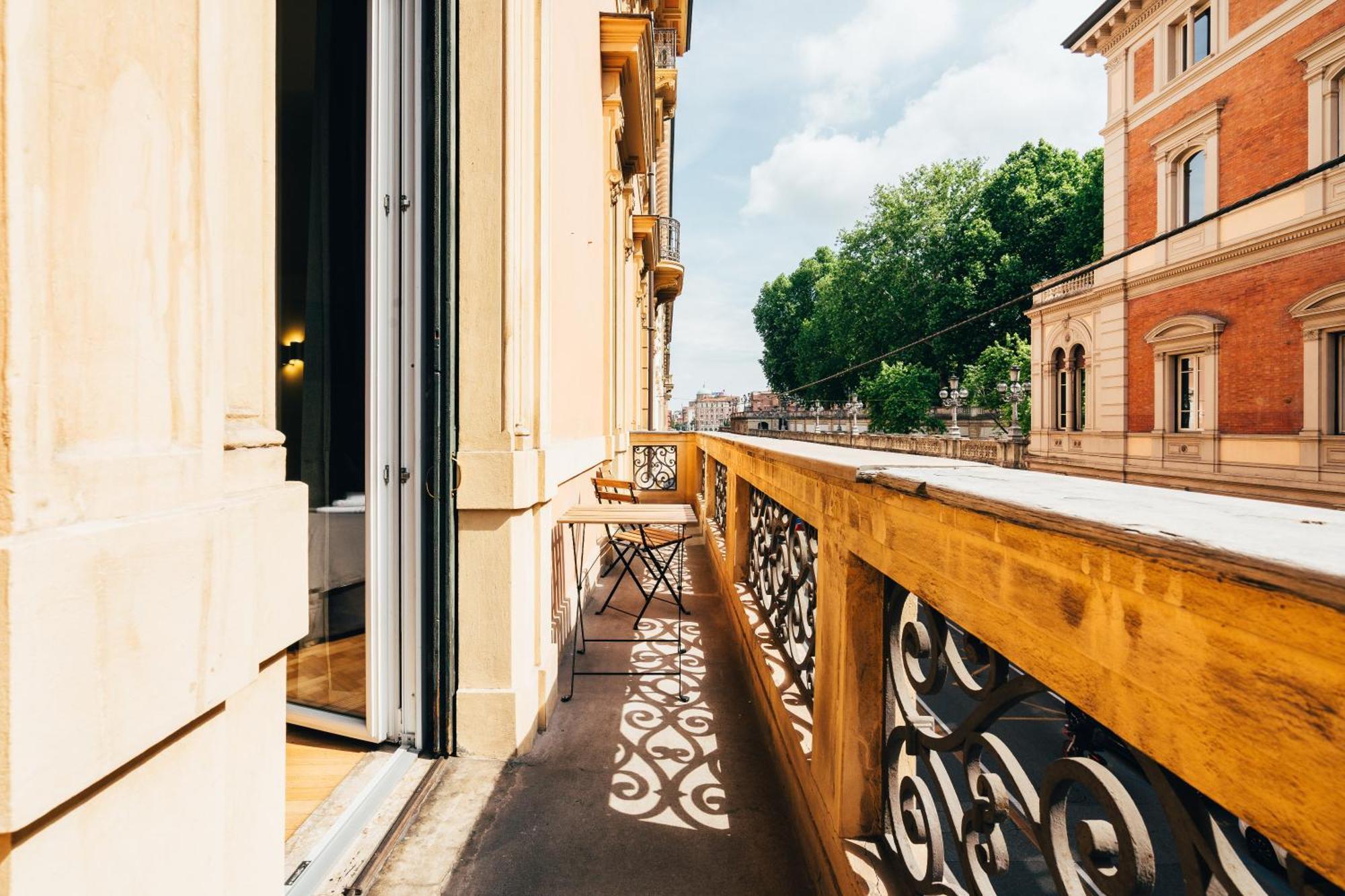 Bologna Suites - Private Bathroom Exterior foto